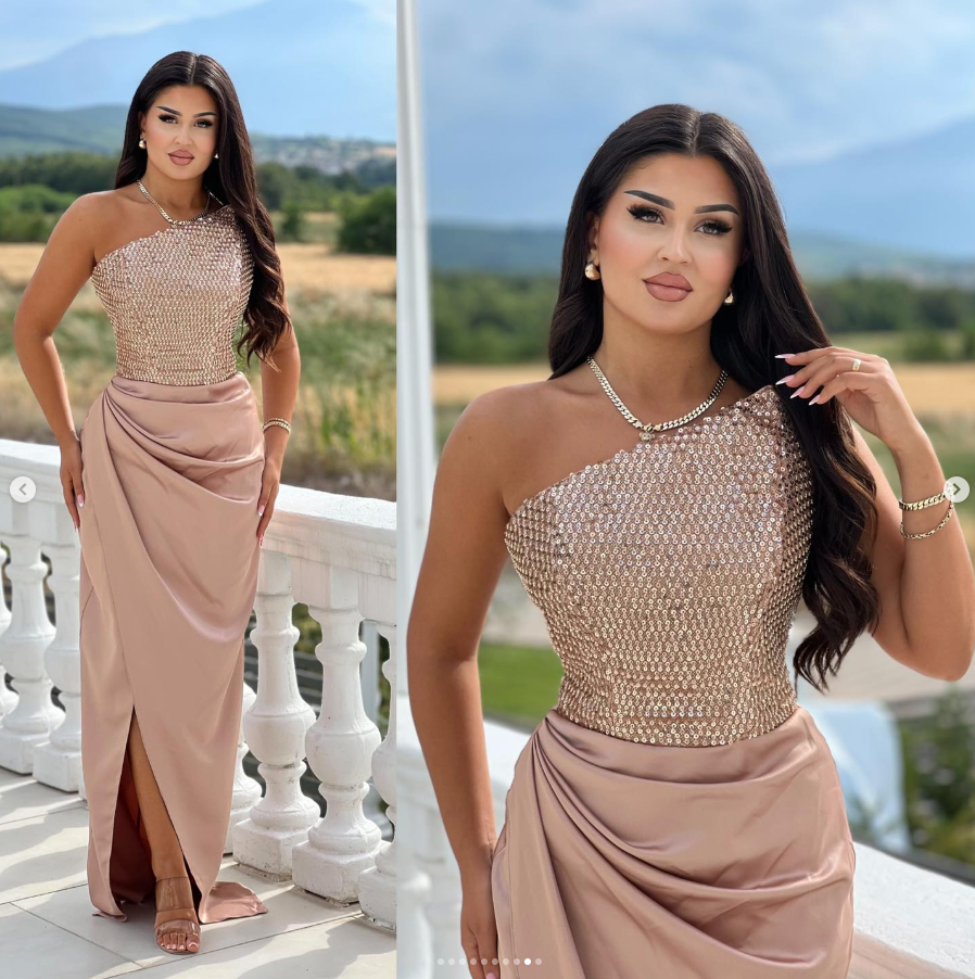 ROCHIE STEFI